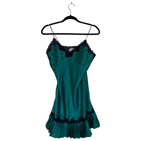 VICTORIAS SECRET Gold Label Vitage Slip Nightgown Emerald Green Lace Sexy Small - Picture 1 of 6
